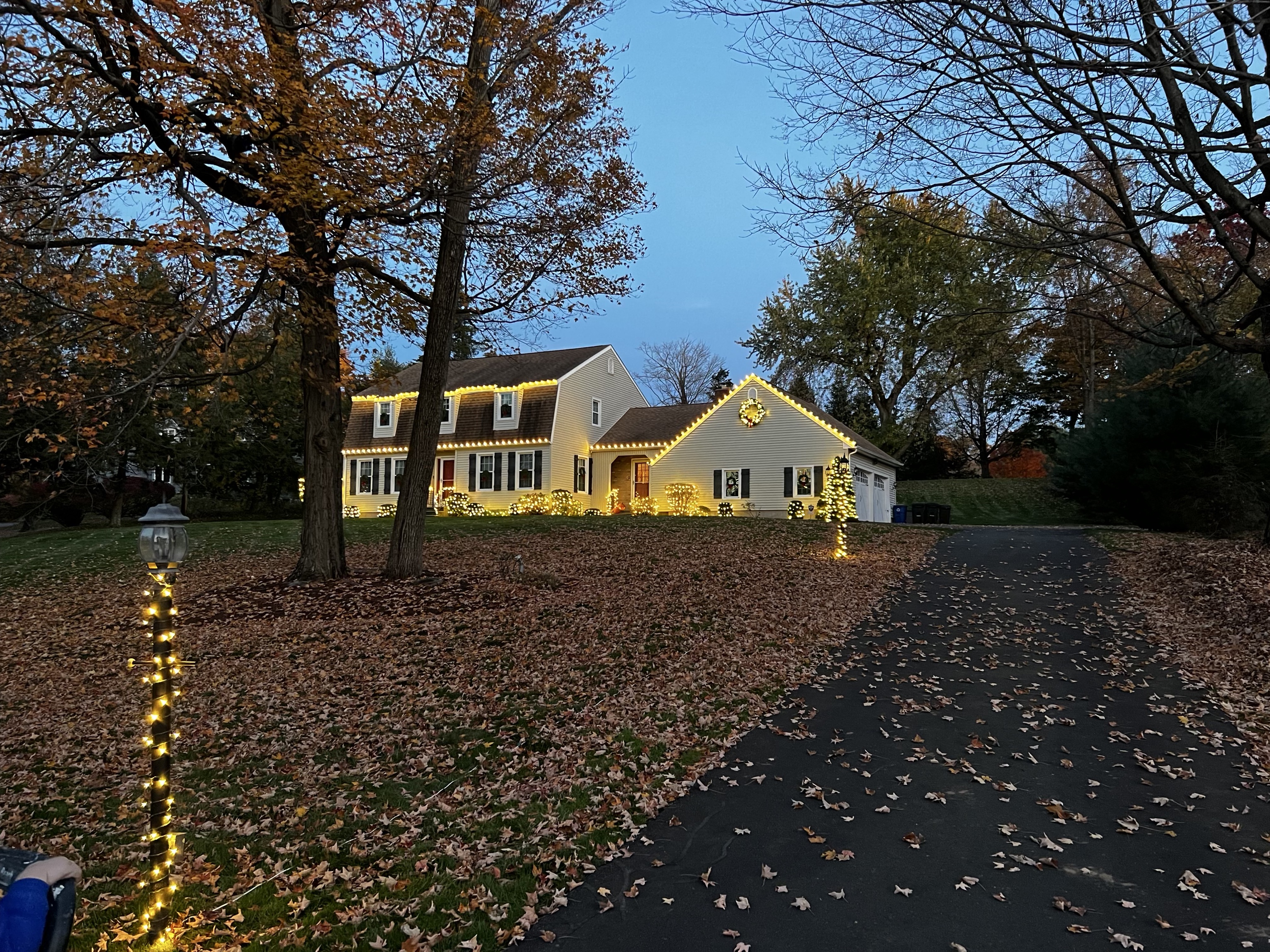 Finished holiday lighting project 4